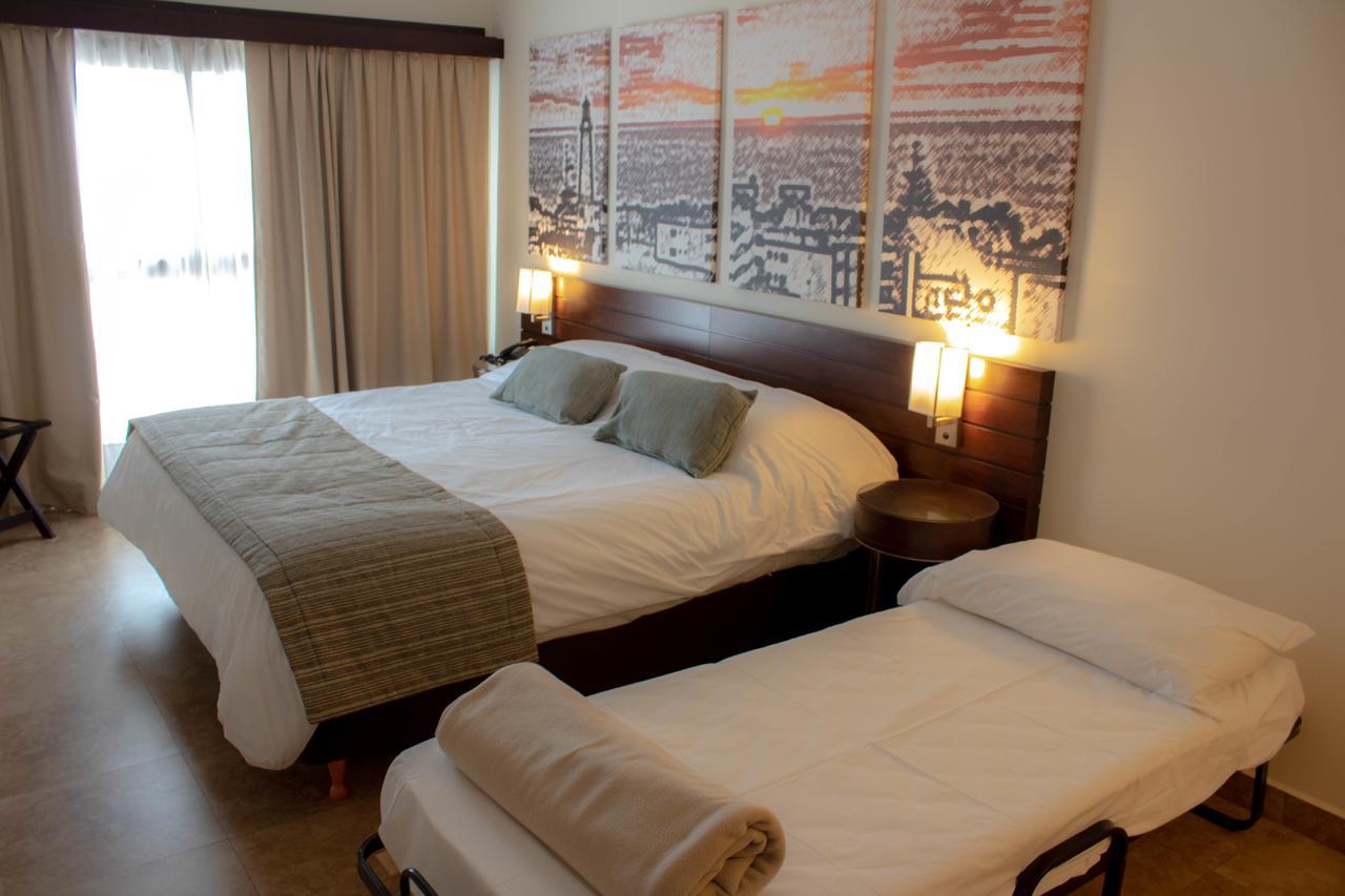 Hotel Hamakom Miramar  Esterno foto